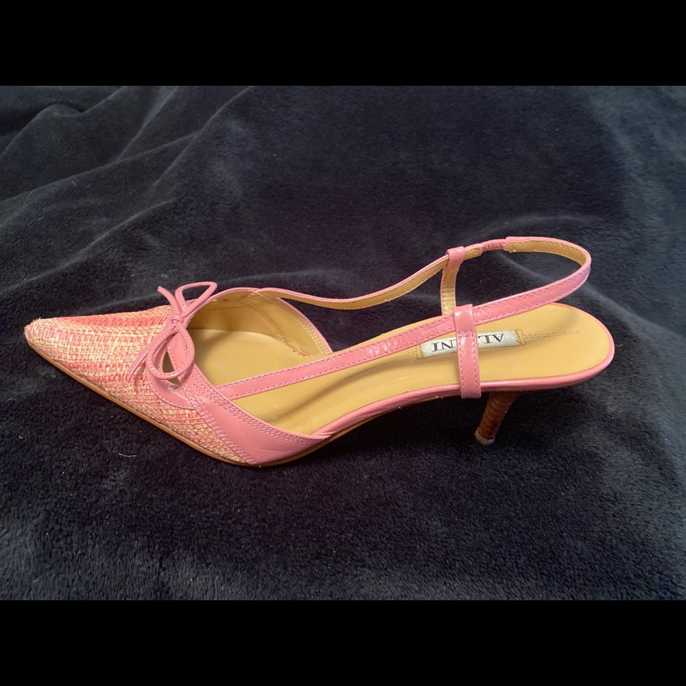 Alfani women shoes size 7,5 M